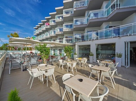 Bq-Amfora-Hotel-Aussenbereich-Jpeg